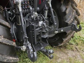 Tractor 3 point hitch - size categories, components