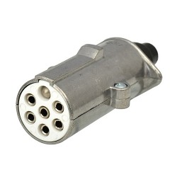 Sockets, plugs and trailer adapters