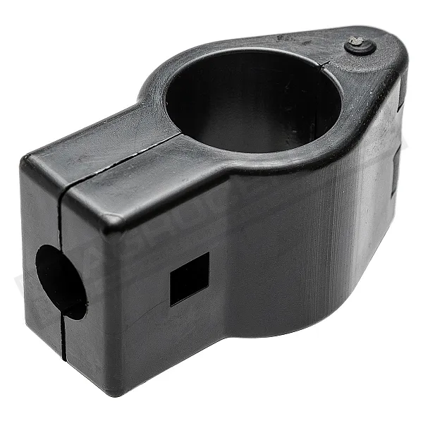 AH107066 Втулка пластмассовая [John Deere] AH171884, AH164128, H103046 - 1