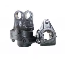 Вилка карданного валу 2 кат. (23,8*61,3) 1 3/8" Z6 / із зрізним болтом 1400Nm (42мм М8 PK2)